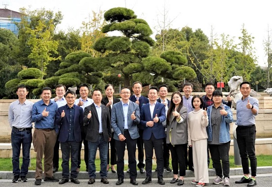 合影