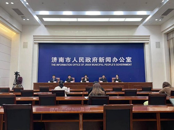 濟(jì)南市委、市政府召開新聞發(fā)布會(huì)介紹濟(jì)南市1-11月生態(tài)環(huán)境保護(hù)工作情況