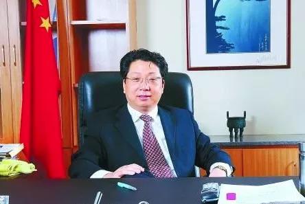 王挺革的辭職申請自送達董事會時生效