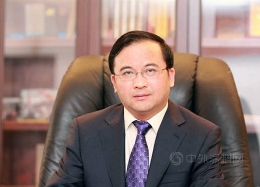 株洲飛鹿股份董事長章衛(wèi)國榮獲“第一屆新湖南貢獻獎先進個人”稱號