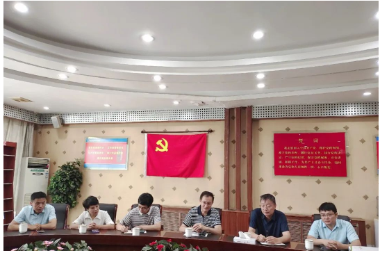 節(jié)能降耗、降本增效、綠色發(fā)展現(xiàn)已成為行業(yè)的發(fā)展趨勢，隨著市場競爭的日益激烈，公司也亟需加大科研力度，走出創(chuàng)新發(fā)展的新路子。