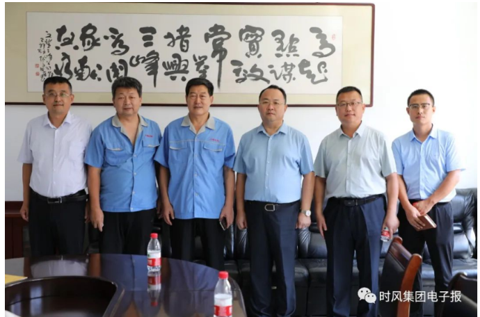 浦林成山(山東)輪胎主要生產(chǎn)載重子午胎、普通結(jié)構(gòu)輪胎、半鋼子午線客車輪胎和半鋼子午線輕型卡車輪胎及相關(guān)產(chǎn)品。