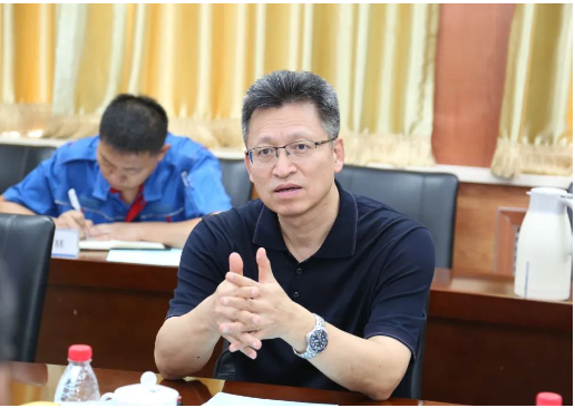 莊毅肯定了北橡院多年來在橡膠后加工應用領域對中石化的長期支持和取得的研究成績。