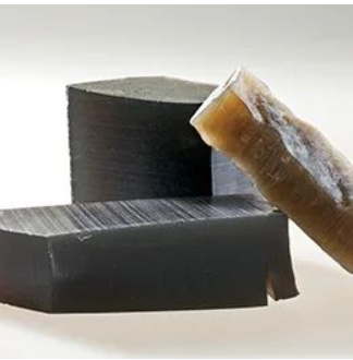 瑞翁補充道，對于使用氟橡膠的應(yīng)用來說，這也是一個“經(jīng)濟高效的選擇”。