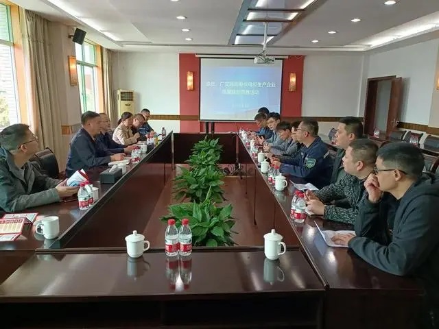 兩地企業(yè)紛紛表示，將以此次活動為契機(jī)，持續(xù)深入加強(qiáng)交流合作，共同提升區(qū)域電線電纜質(zhì)量整體水平。重慶市質(zhì)檢院技術(shù)專家也表示，希望通過技術(shù)支持，進(jìn)一步推動兩地電線電纜產(chǎn)業(yè)的高質(zhì)量發(fā)展。