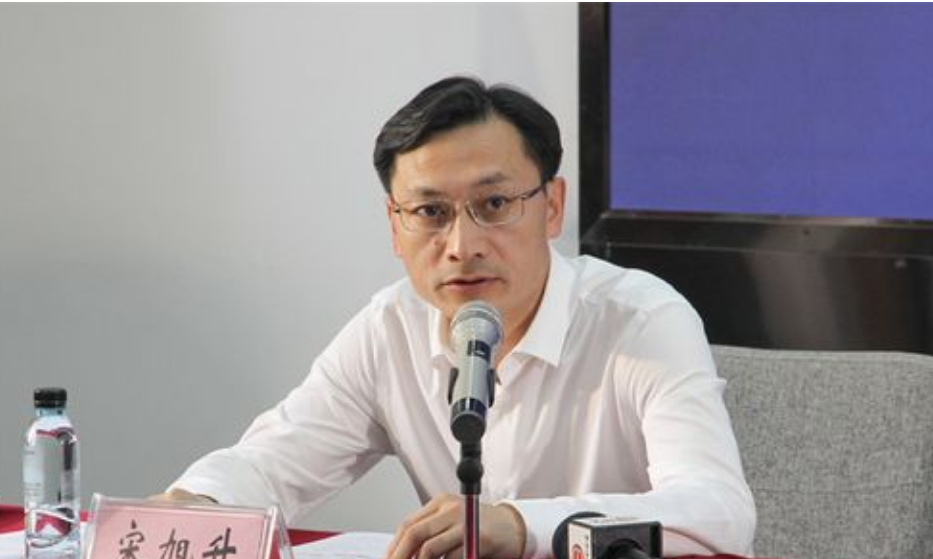 貴陽(yáng)市副市長(zhǎng)宋旭升表示，貴陽(yáng)市政府將進(jìn)一步做好服務(wù)工作，為貴州輪胎與水鋼的合作牽好線、搭好橋，幫助兩家企業(yè)尋找更多的合作機(jī)會(huì)和空間。