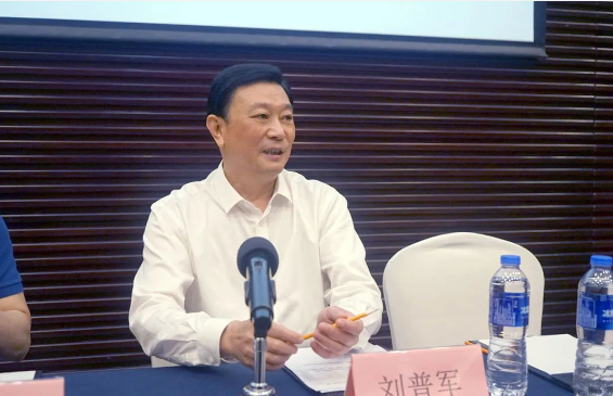 中國涂料工業(yè)協(xié)會粉末涂料涂裝分會第二次理事會成功召開